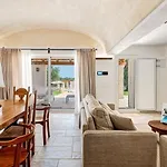 Trulli Di Luccio By Raro Villa