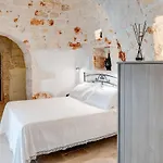 Trulli Di Luccio By Raro