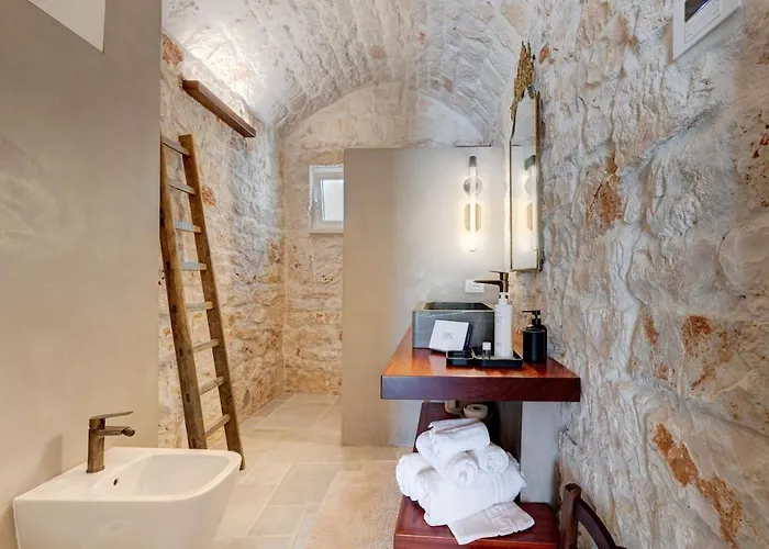 Trulli Di Luccio By Raro * 奥斯图尼